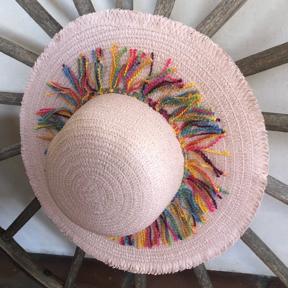 FLOPPY SUMMER🌞Pink Straw HAT w/ Boho Fringe NEW!! - Picture 5 of 8
